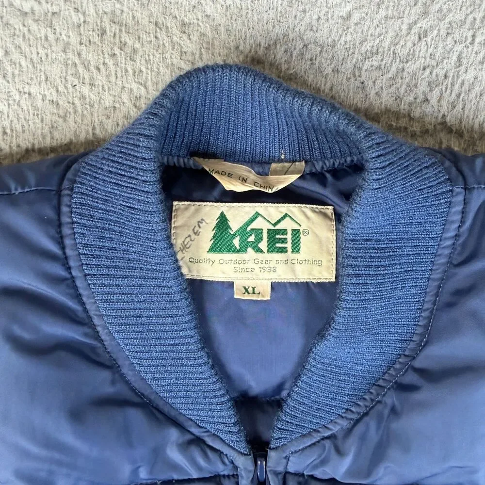 VINTAGE REI Goose Down Vest Men XL Blue Puffer Quilted Full Zip Insulated Hiking